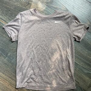 Nike Gray Heather Short Sleeve Tee